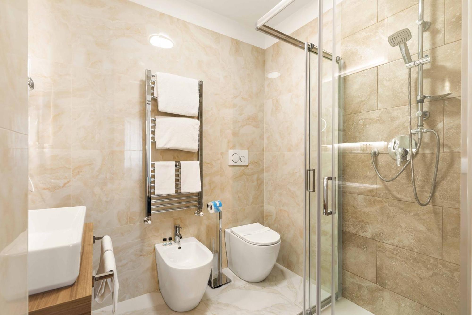 Albadea Deluxe Hotel โรม ภายนอก รูปภาพ